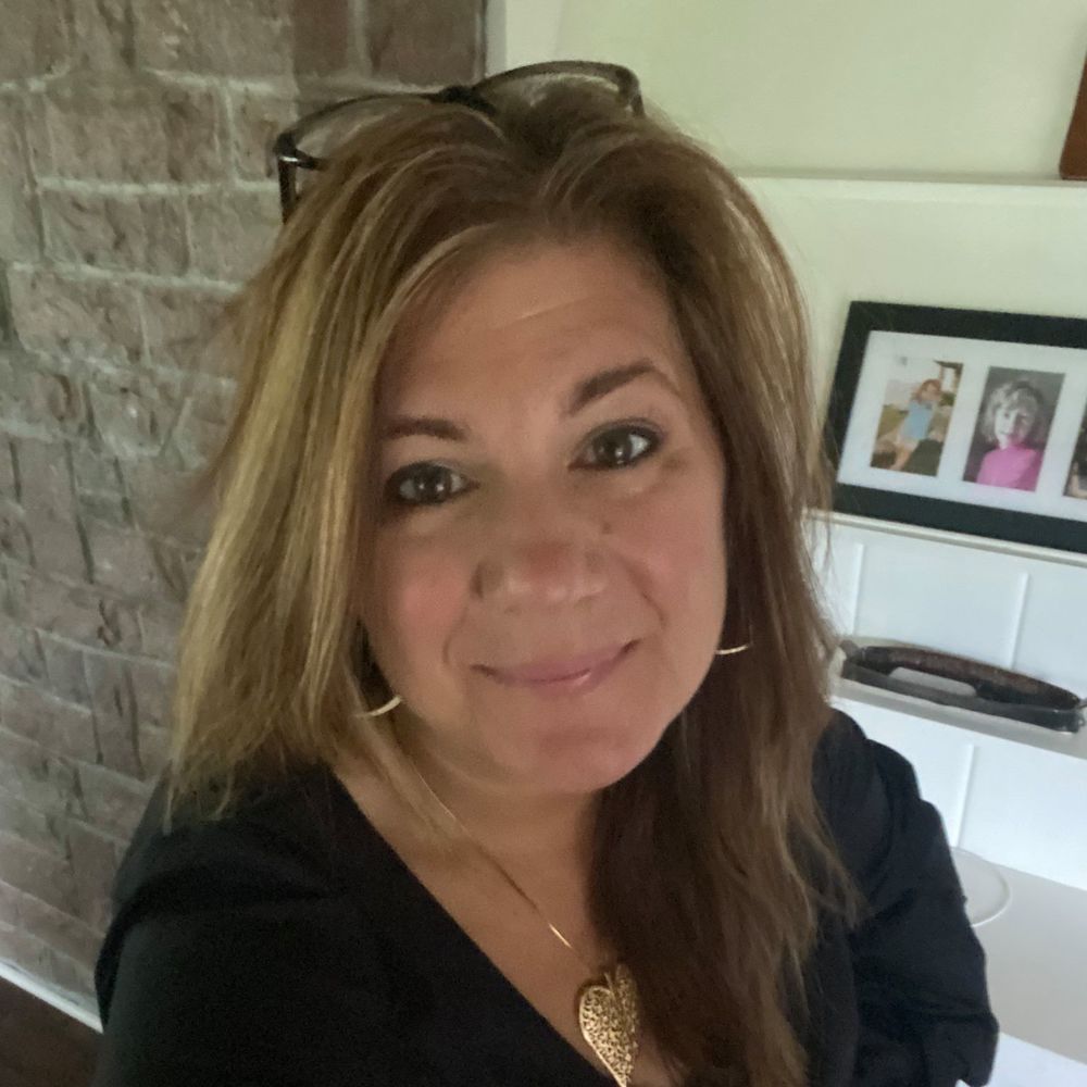 Meet your Posher, Cesca